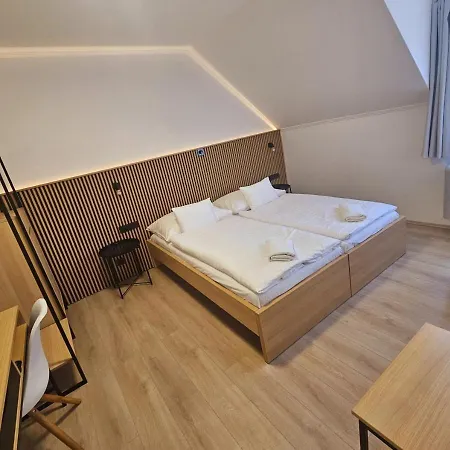 Affittacamere Sóvirág Termál Panzió Hajdúnánás