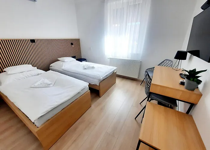 Sovirag Termal Panzio Guest house