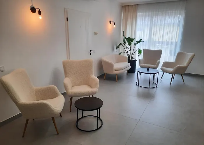 Sovirag Termal Panzio Guest house 3*