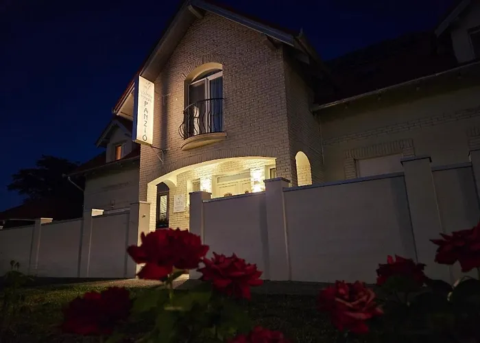 Sovirag Termal Panzio Guest house 3*